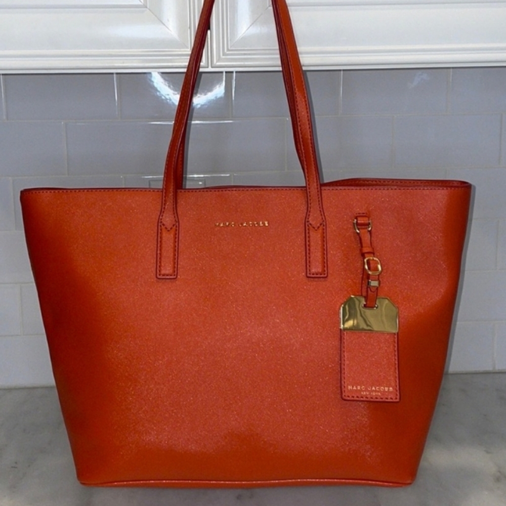 Marc Jacobs Saffiano Leather XL Luggage Tag Tote